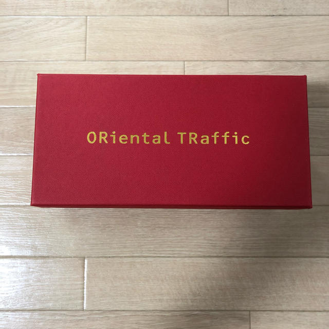 ORiental TRaffic(オリエンタルトラフィック)のパンプス メタリックラインパンプス グレー 22cm レディースの靴/シューズ(ハイヒール/パンプス)の商品写真