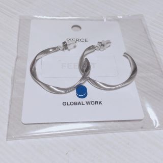 グローバルワーク(GLOBAL WORK)の【新品 美品】フープピアス(ピアス)