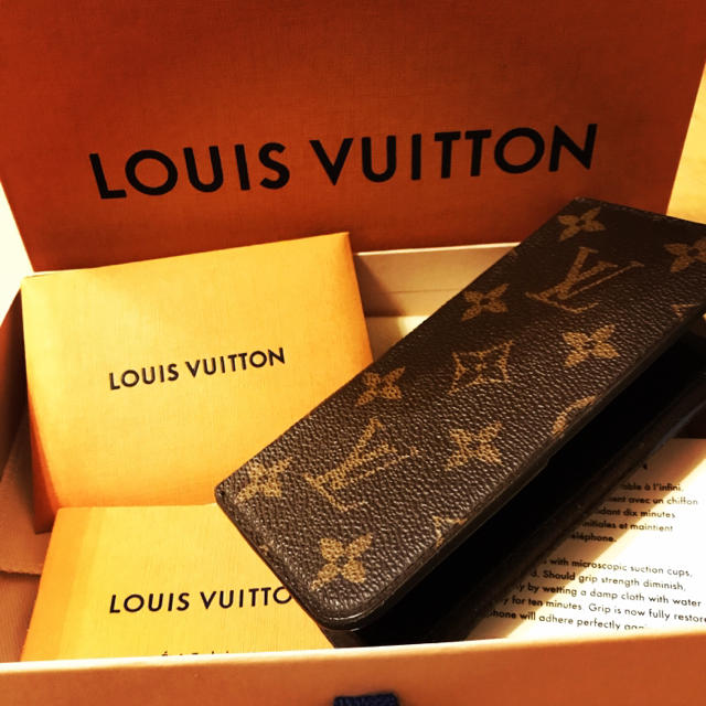 LOUIS VUITTON - ルイヴィトン iPhone7 ケース iPhone8もの通販 by アズキ0711's shop｜ルイヴィトンならラクマ