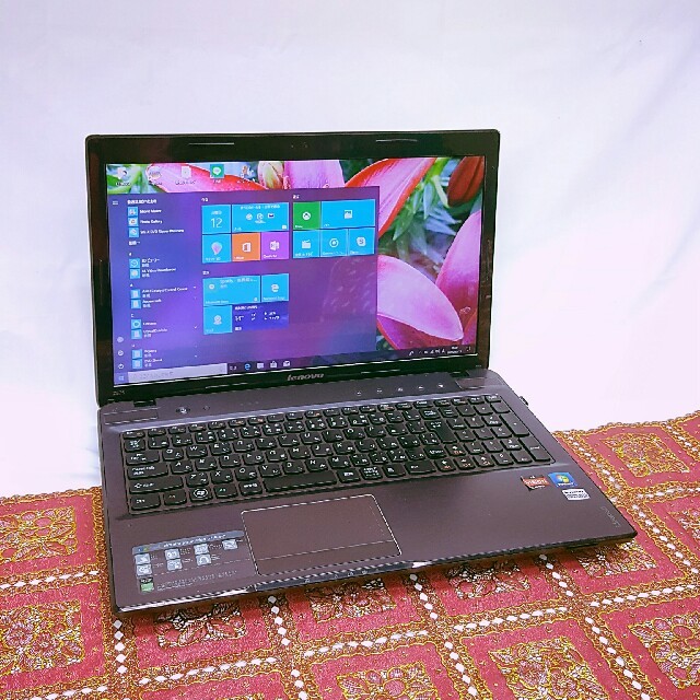 Lenovo - 新型Win10搭載！カメラ搭載！すぐ使える！格安/超美品！テンキー！オフィスの通販 by アリス's shop｜レノボならラクマ