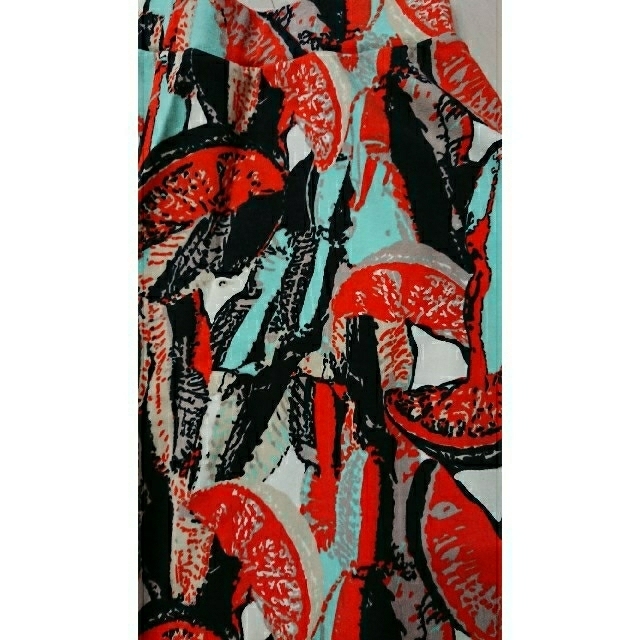 SLY(スライ)の美品☆スライ トロピカルフルーツアート柄フレアスカート レディースのスカート(ミニスカート)の商品写真