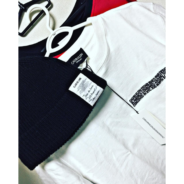 Calvin Klein - 登坂着用 CALVINKLEIN205W39NYC Tシャツ ニット帽の ...