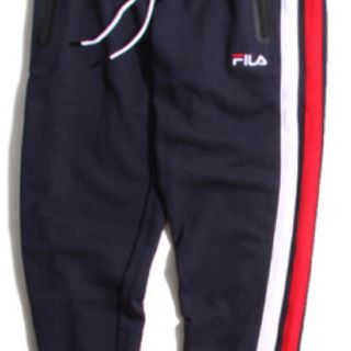 フィラ(FILA)のFILA スウェットパンツ ネイビー Mサイズ 新品未使用‼️(その他)