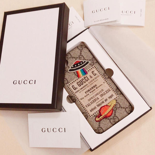 Gucci - GUCCI  iPhoneケースの通販 by kina's shop｜グッチならラクマ