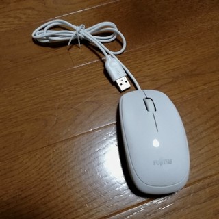フジツウ(富士通)のパソコンマウス　ホワイト(PC周辺機器)