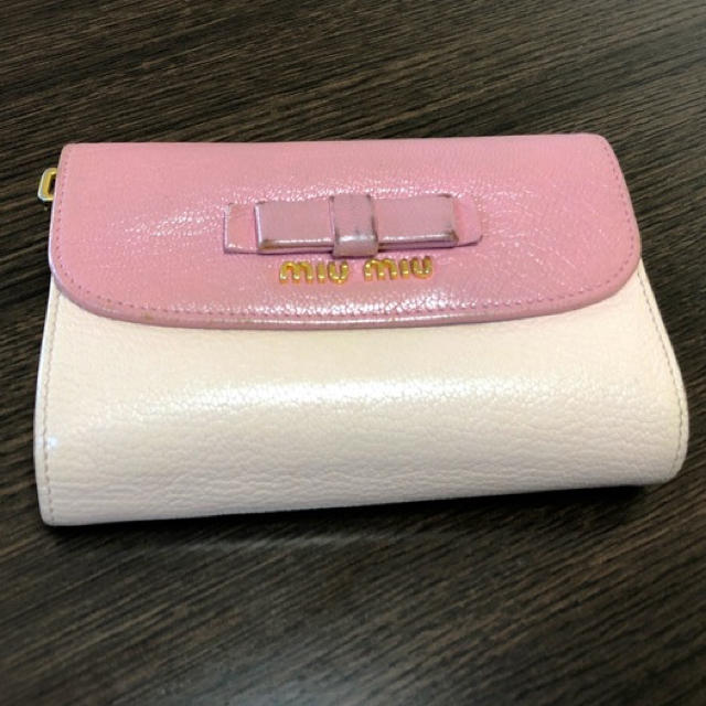 miumiu(ミュウミュウ)のmiumiu レディースのファッション小物(財布)の商品写真