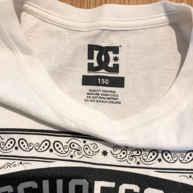 DC(ディーシー)のDC Tシャツ 150センチ キッズ/ベビー/マタニティのキッズ服男の子用(90cm~)(Tシャツ/カットソー)の商品写真