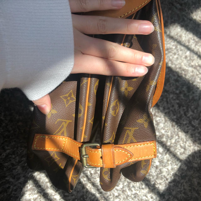 LOUIS VUITTON(ルイヴィトン)のlouisvuitton バック レディースのバッグ(ショルダーバッグ)の商品写真