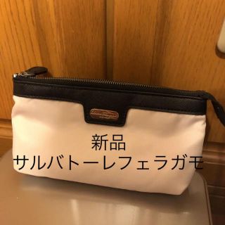 サルヴァトーレフェラガモ(Salvatore Ferragamo)の新品❤️未使用 サルバトーレフェラガモ ポーチ(ポーチ)