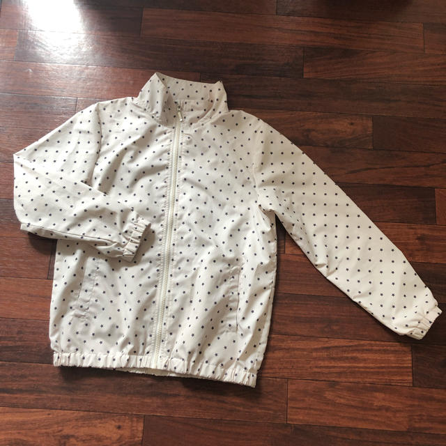 ウィンドブレーカー  レインコート  140 美品 キッズ/ベビー/マタニティのキッズ服女の子用(90cm~)(ジャケット/上着)の商品写真