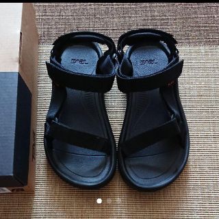 テバ(Teva)の専用★新品未使用★teva サンダル ハリケーン USA 7 JAP 24(サンダル)