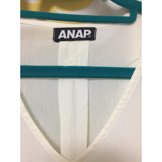 ANAP(アナップ)のANAP シフォンスリットチュニック レディースのトップス(シャツ/ブラウス(長袖/七分))の商品写真