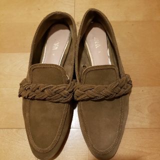 ザラ(ZARA)のZARA♥️今季春夏モカシン(スリッポン/モカシン)