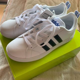 アディダス(adidas)のadidas スニーカー(スニーカー)