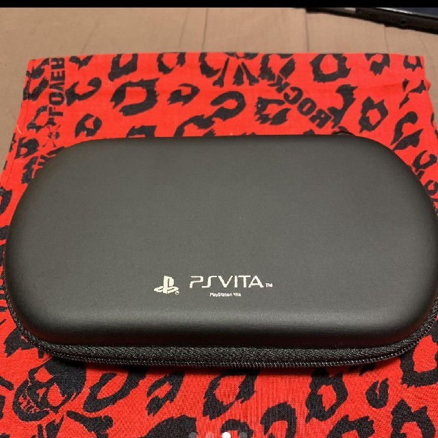 PlayStation®Vita（PCH-2000シリーズ）32GB SD付き 2