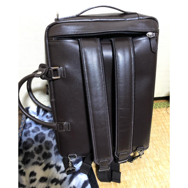 Samsonite(サムソナイト)のDEUX MONCX デュモンクス VEENE　レザーブリーフケース　3way  メンズのバッグ(ビジネスバッグ)の商品写真