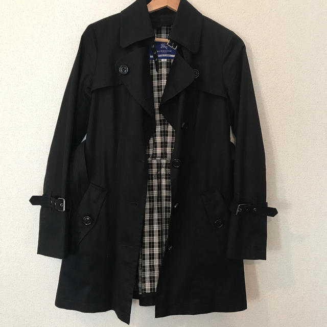 BURBERRY BLUE LABEL(バーバリーブルーレーベル)のバーバリー BURBERRYブルーレーベル トレンチコート レディースのジャケット/アウター(トレンチコート)の商品写真