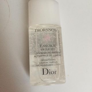 ディオール(Dior)のディオール スノーブライトニングエッセンスローション(化粧水/ローション)