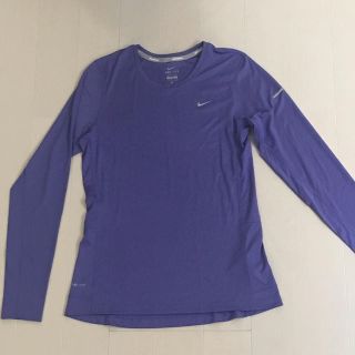 ナイキ(NIKE)のNIKE ロングＴシャツ(Tシャツ/カットソー(七分/長袖))