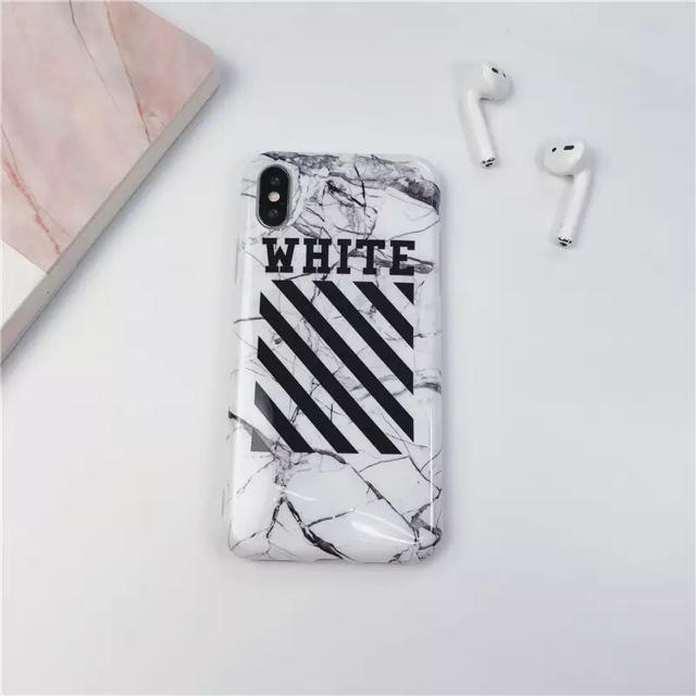 プラダ iphone8 ケース 新作 / OFF-WHITE - off-white iPhoneケースの通販 by ポケモンshop｜オフホワイトならラクマ