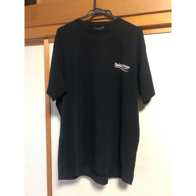 バレンシアガTシャツ