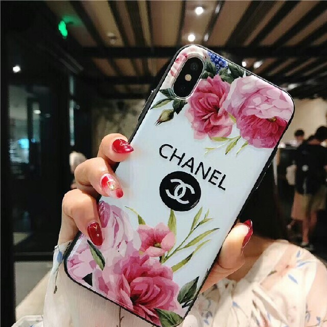 CHANEL - 大人気！！CHANEL iPhoneケースカバー 
の通販 by ホリグチ タカヨシ
's shop｜シャネルならラクマ