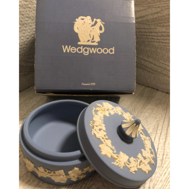 WEDGWOOD(ウェッジウッド)のこものいれ インテリア/住まい/日用品のインテリア小物(小物入れ)の商品写真