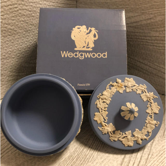 WEDGWOOD(ウェッジウッド)のこものいれ インテリア/住まい/日用品のインテリア小物(小物入れ)の商品写真