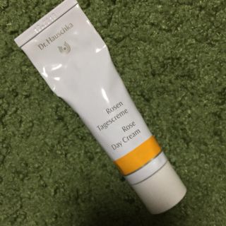 ドクターハウシュカ(Dr.Hauschka)のドクターハウシュカ ローズデイクリーム(フェイスクリーム)