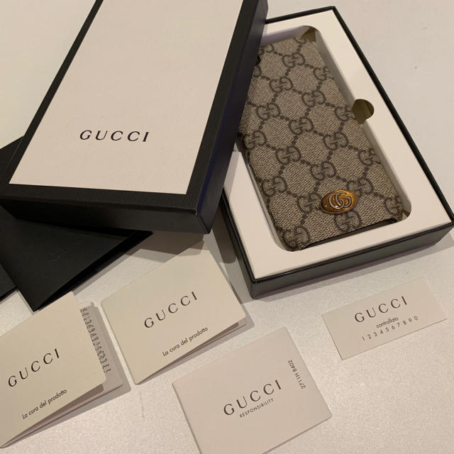 Gucci - グッチ アイフォン  ケース  7 8の通販 by おちゃちゃ｜グッチならラクマ