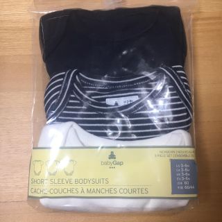 ベビーギャップ(babyGAP)の新品⭐︎BabyGAＰロンパース(肌着)3枚セット(肌着/下着)