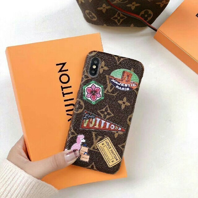 LOUIS VUITTON - 大人気新品！LV限定iPhoneケースの通販 by 知実's shop｜ルイヴィトンならラクマ