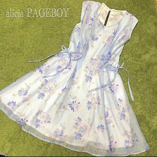 ページボーイ(PAGEBOY)のアリシアページボーイ♡花柄ワンピース(ひざ丈ワンピース)