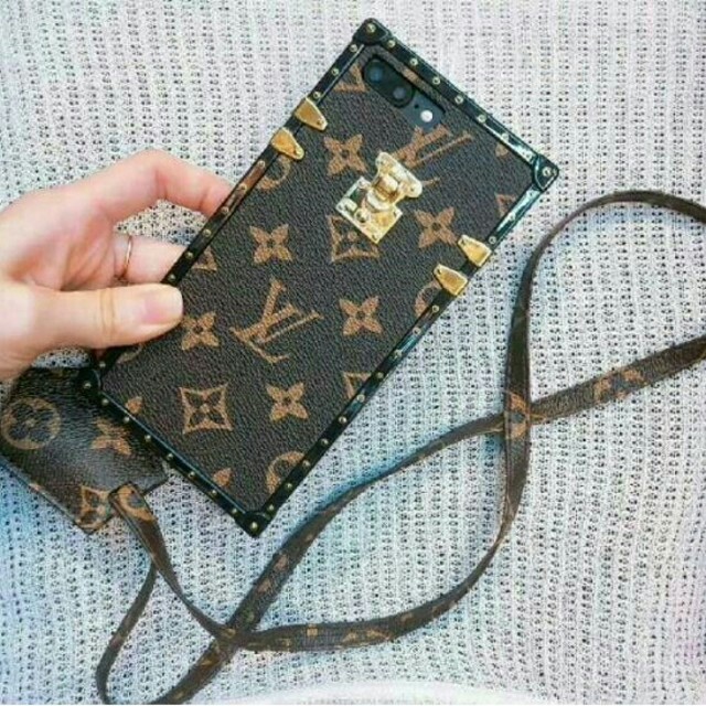 LOUIS VUITTON - 新品LV携帯ケース iphoneアイフォンケースの通販 by 知実's shop｜ルイヴィトンならラクマ