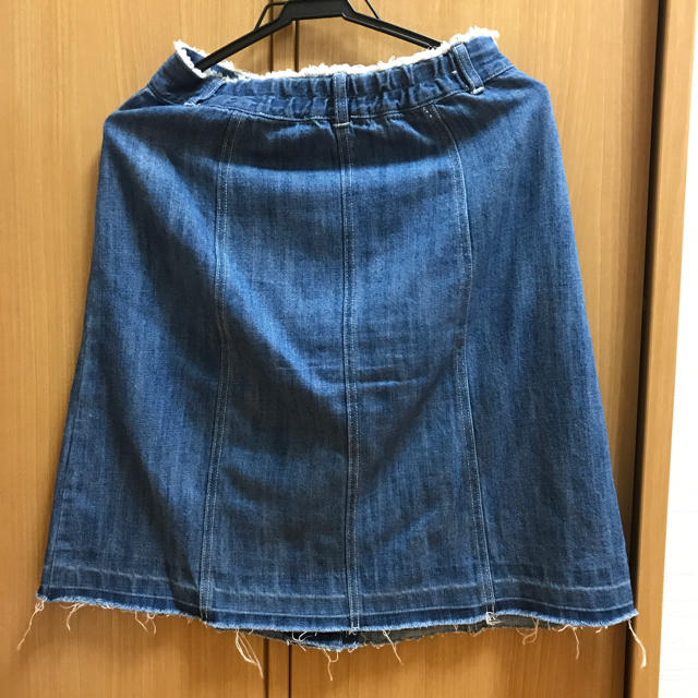 w closet(ダブルクローゼット)のデニムスカート レディースのスカート(ひざ丈スカート)の商品写真