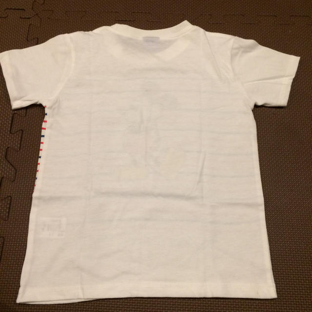 ミッキーマウスTシャツ キッズ/ベビー/マタニティのキッズ服男の子用(90cm~)(Tシャツ/カットソー)の商品写真