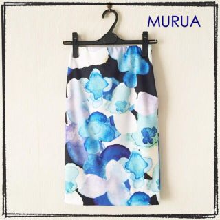 ムルーア(MURUA)のMURUA ウォーターフラワースカート(ひざ丈スカート)