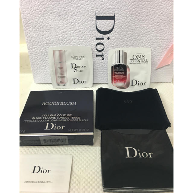 Christian Dior(クリスチャンディオール)のMie様御専用です。 コスメ/美容のベースメイク/化粧品(チーク)の商品写真