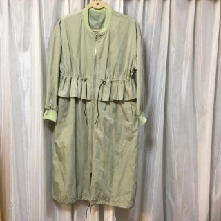 ザラ(ZARA)のmomo様専用 バースデーバッシュ フリルジャンパー(スプリングコート)