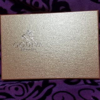 チョコレート(chocolate)のあーしゃん様専用　GODIVA　ゴールドコレクション　７粒(菓子/デザート)