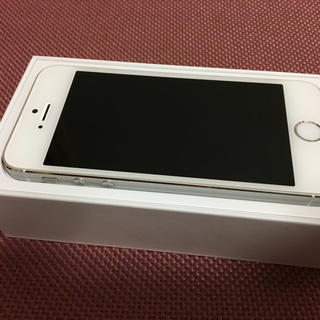 アップル(Apple)のiPhone 5S 32GB シルバー USED(スマートフォン本体)