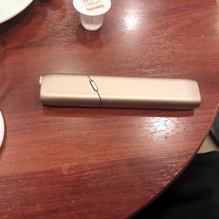 アイコス(IQOS)のIQOS3 multi 本体と充電器のみ 未製品登録品(タバコグッズ)