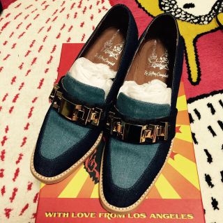 ジェフリーキャンベル(JEFFREY CAMPBELL)のジェフリーキャンベルの靴(ローファー/革靴)