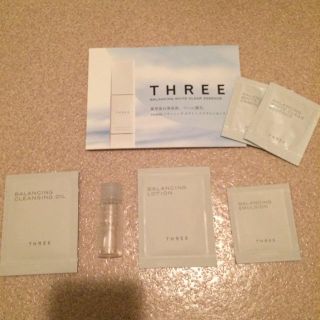 スリー(THREE)のTHREE バランシング サンプルセット(その他)