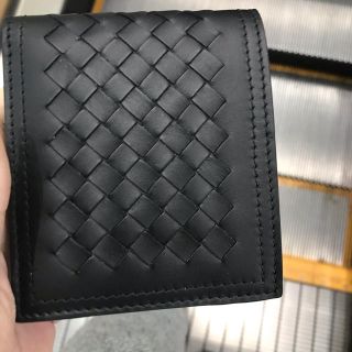 ボッテガヴェネタ(Bottega Veneta)の新作 ボッテガヴェネタ二つ折り財布  黒 正規品(折り財布)