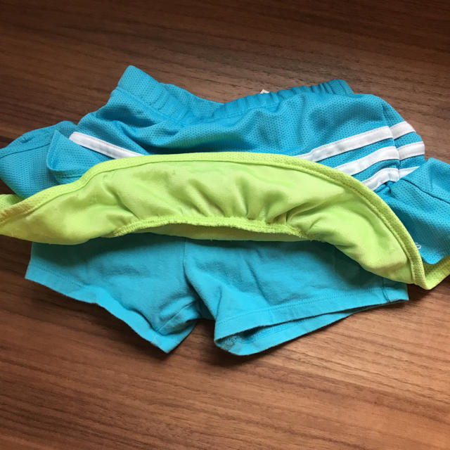 adidas(アディダス)のadidas キッズパンツ  サイズ4 キッズ/ベビー/マタニティのキッズ服女の子用(90cm~)(その他)の商品写真