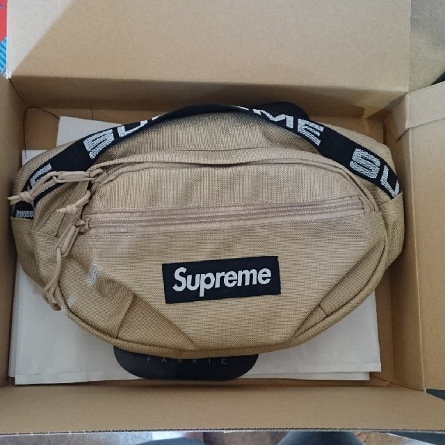 Supreme(シュプリーム)の18ss Supreme waist bag tan メンズのバッグ(ウエストポーチ)の商品写真