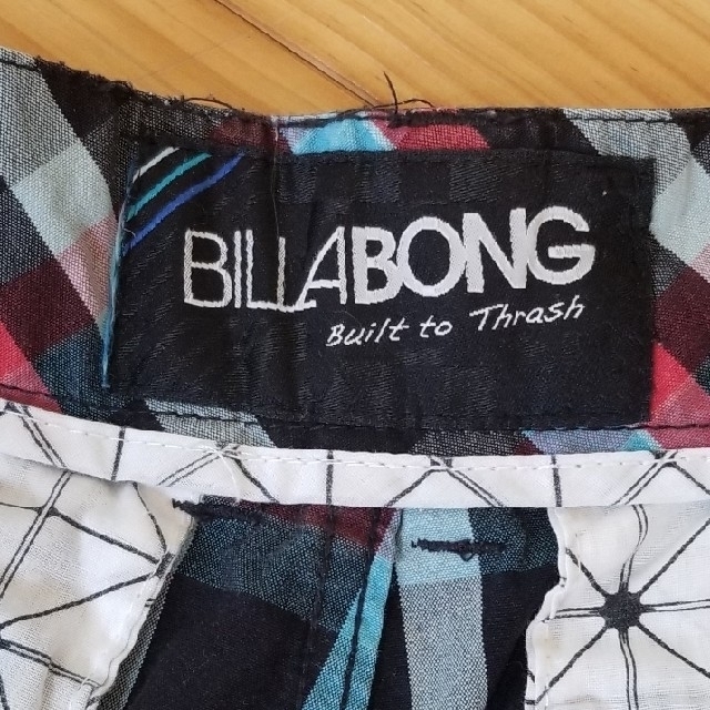 billabong(ビラボン)のBILLABONG ハーフパンツ メンズのパンツ(ショートパンツ)の商品写真