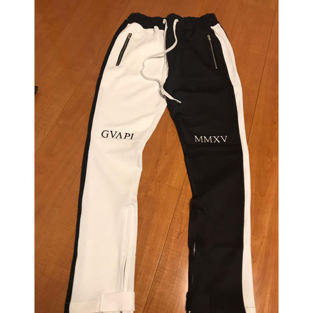 OFF-WHITE(オフホワイト)のGUAPI ゴーストフュージョントラックパンツ メンズのパンツ(その他)の商品写真