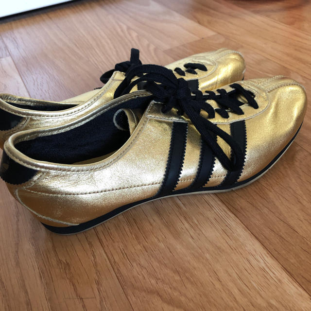 adidas(アディダス)の#るう様専用#adidas スニーカー レディースの靴/シューズ(スニーカー)の商品写真